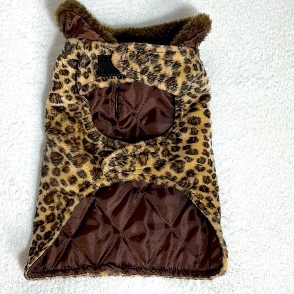Leopard Print Dog Coat with Faux Fur Collar - Picture 6 of 8